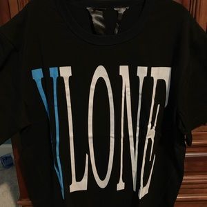 Vlone T-shirt too big never worn